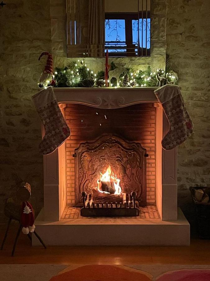 Uniquely Private Holiday Villa In The Charente Puyreaux Kültér fotó