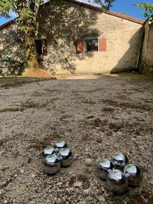 Uniquely Private Holiday Villa In The Charente Puyreaux Kültér fotó